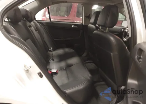 2013 Mitsubishi Lancer Ralliart z USA, uszkodzony, nr VIN JA32V6FV7DU018427